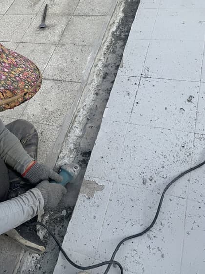 屋頂斷水